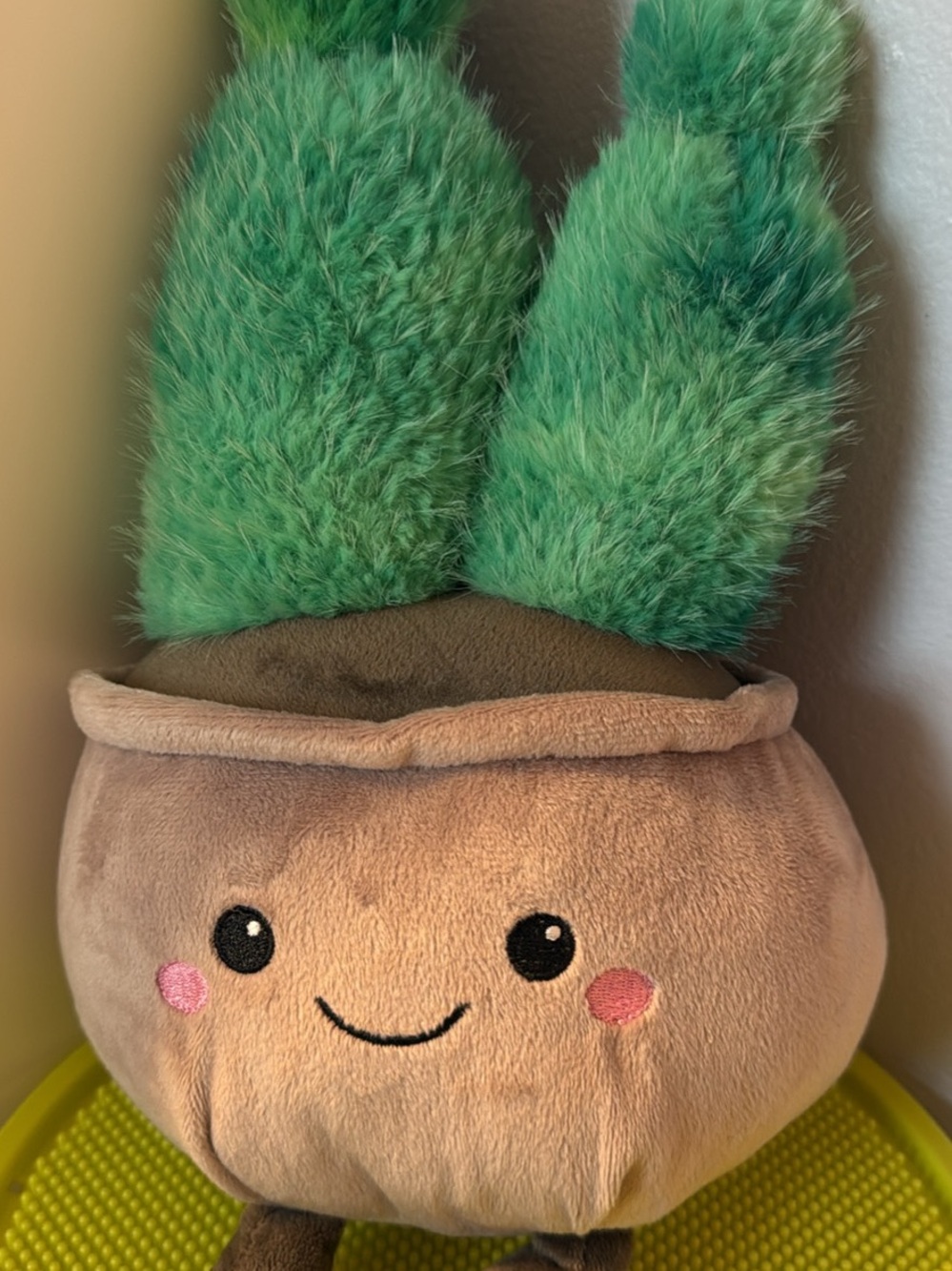 Plush Smiling Succulent Toy with Green Fuzzy Leaves